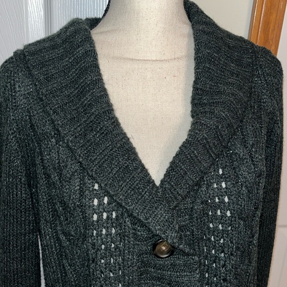 St. John’s Bay Grey Knit Cardigan - Picture 2 of 9